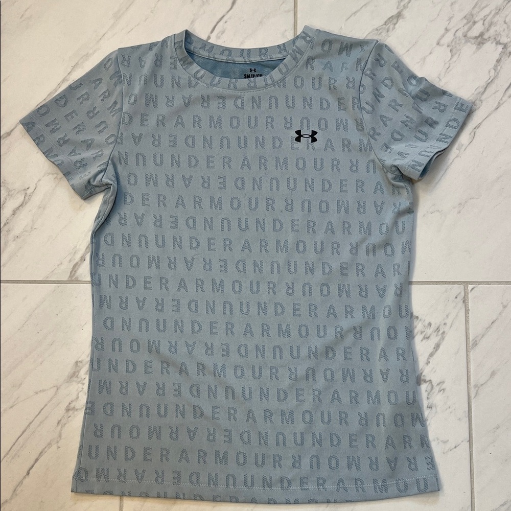 Under Armour short sleeve top